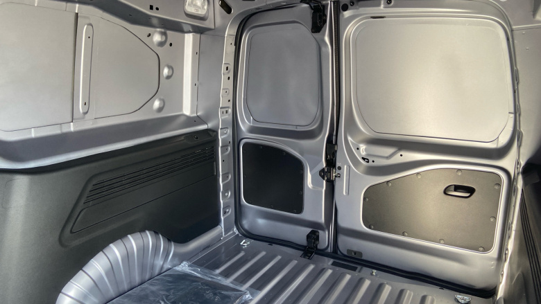 Vauxhall Combo Cargo Combo Xl Diesel 1.5 Turbo D 100ps Prime Plus H1 Van